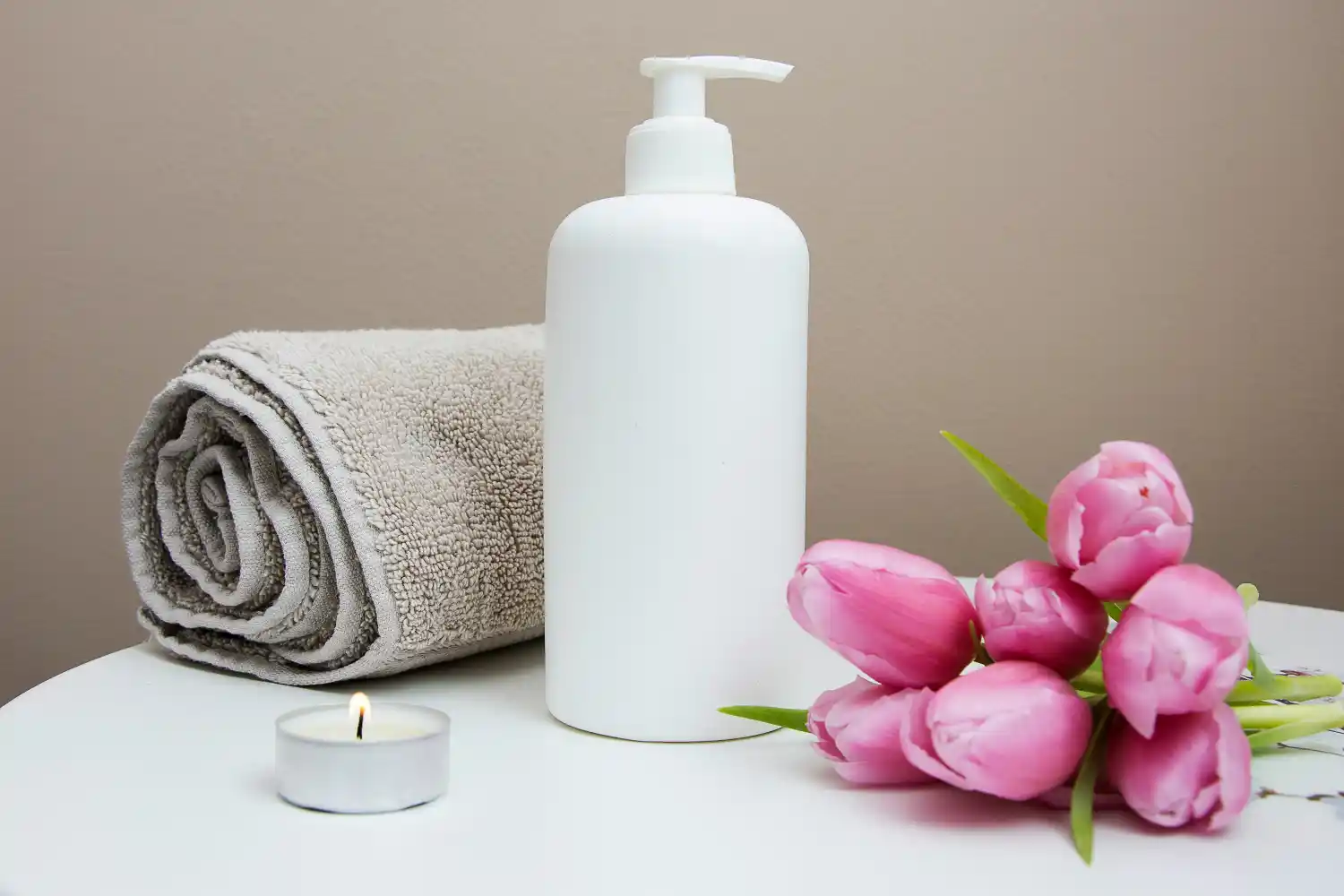 Oil massage spa at Prive Spa Gulshan