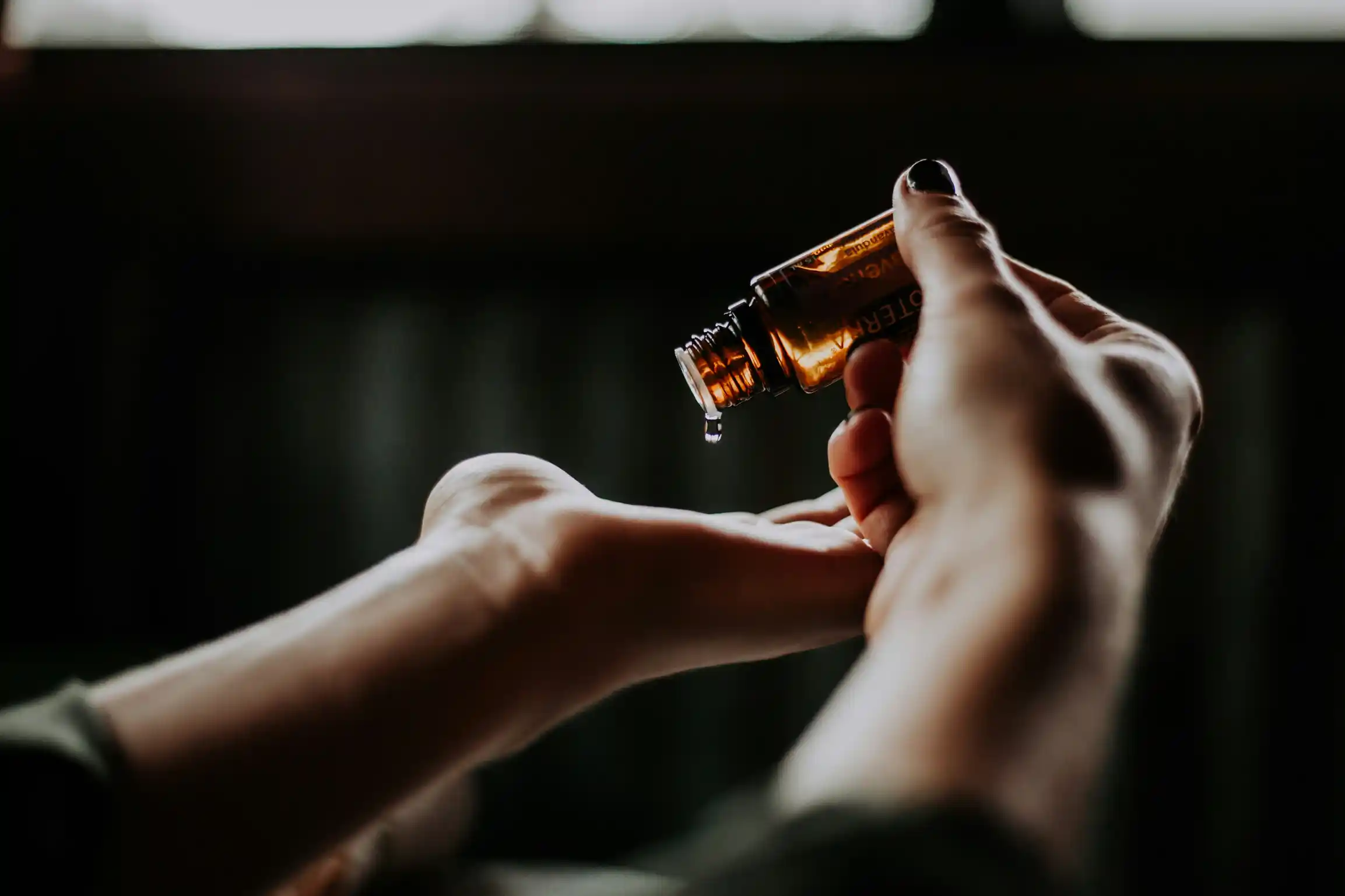Oil massage at Prive Spa Gulshan